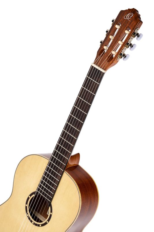 Ortega R121G Klassisk gitar 4/4 Size, Gloss finish