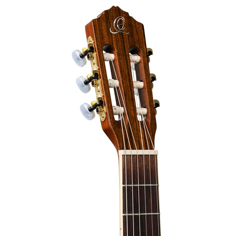 Ortega RCE141NT Klassisk gitar 4/4 Size, med mik, Gloss Natural
