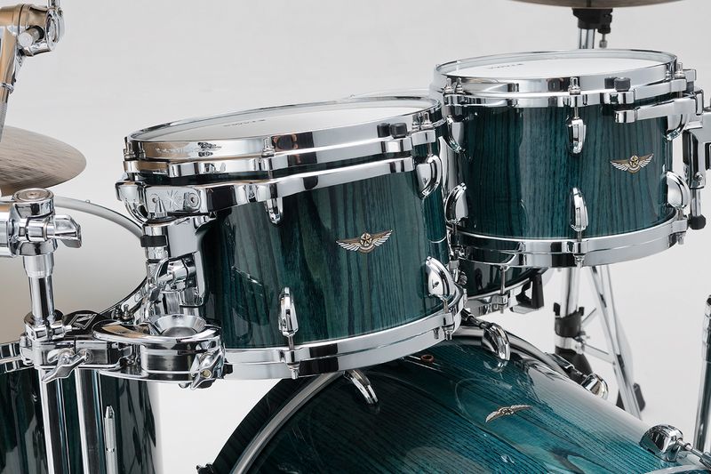 Tama TW42RZS-LIC Star Walnut 4-set shellkit (10,12,16,22), Light Indigo Jap. Chestnut