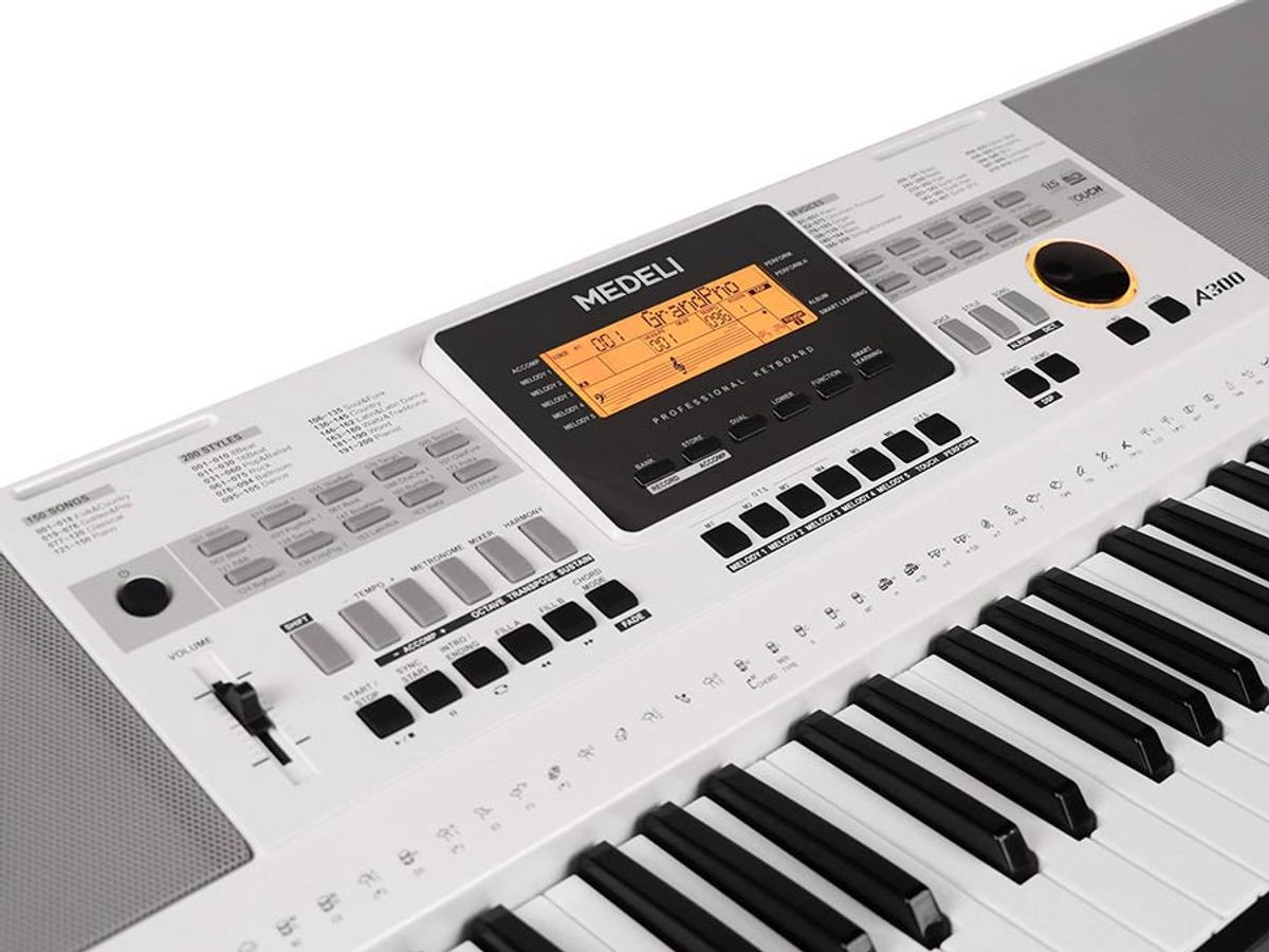 Medeli A300W Keyboard