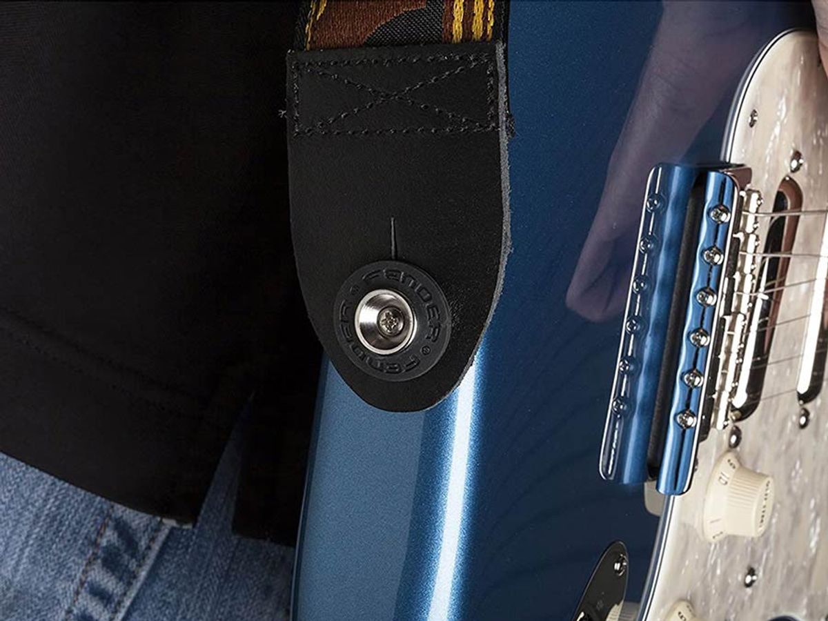 Fender  Straps Blocks, rubber strap locking rings, one pair