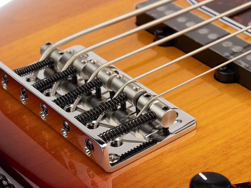 Sire P7 2nd Gen Series Marcus Miller Alder 5-string Bass Guitar Tobacco Sunburst