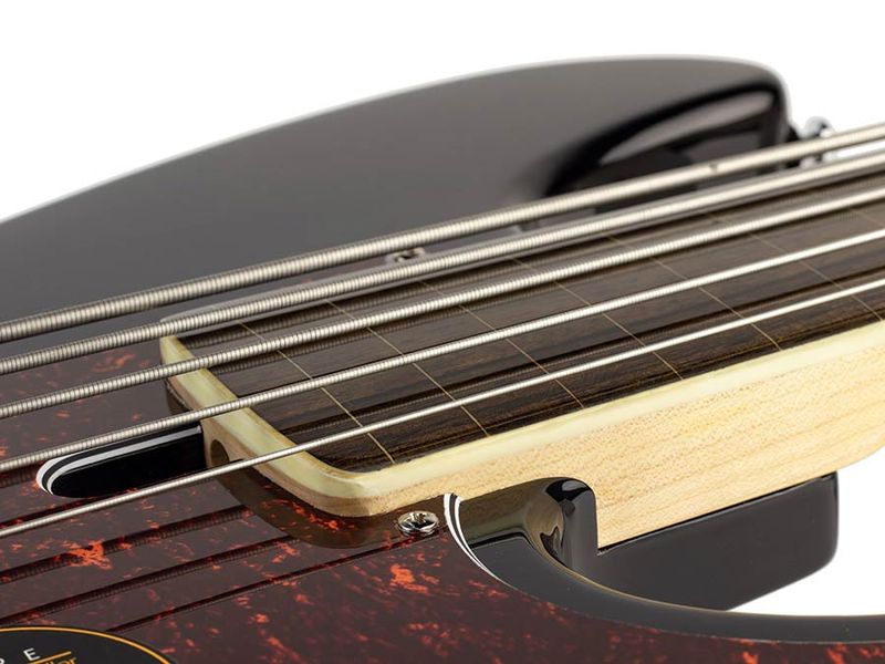 Sire P7 2nd Gen Series Marcus Miller fretless Alder 5-string Bass Guitar Black
