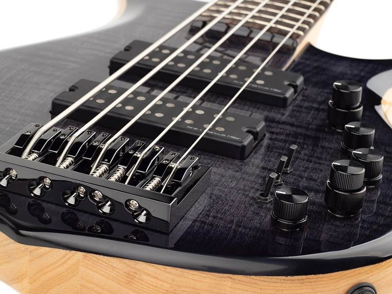 Sire M7 2nd Gen Series Marcus Miller Swamp Ash + Solid Maple 5-string Bass Guitar Transparent Black