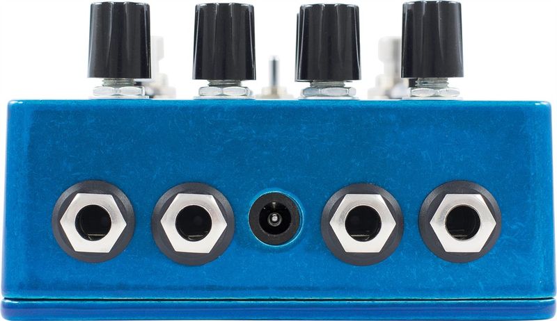 EarthQuaker Devices Avalanche Run Stereo Delay & Reverb with Tap Tempo