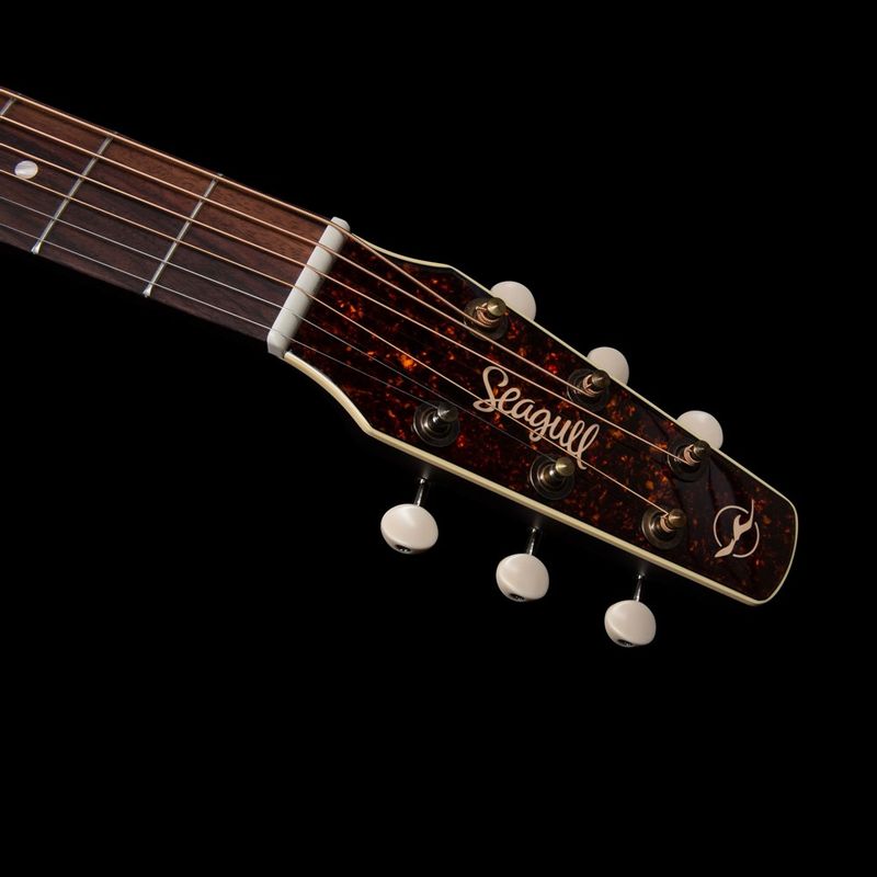 Seagull M6 LTD Ruby Red CH EQ Guitar