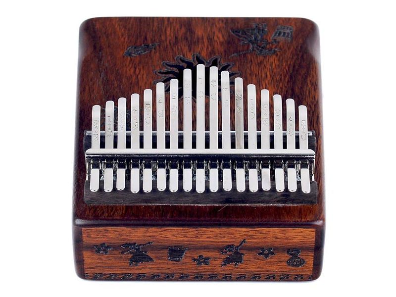 Mahalo  kalimba 17 keys TROPICAL, with tuning hammer and bag