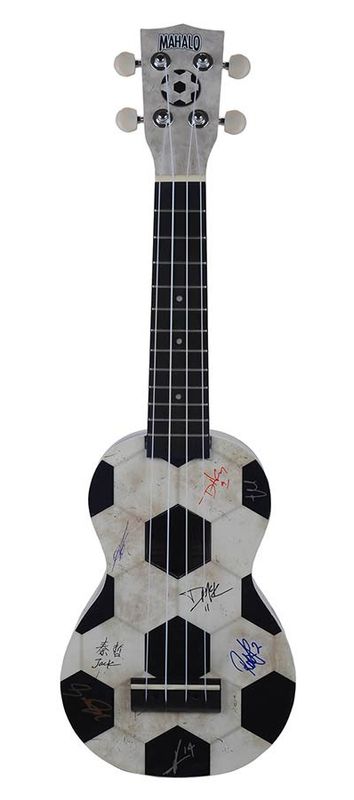 Mahalo Art Series, soprano ukulele FOOTBALL, with bag