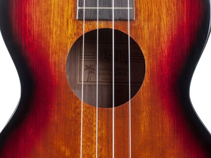 Mahalo Java Series, baritone ukulele, 1V+1T (MVT2), 3 tone sunburst, with padded bag & strap