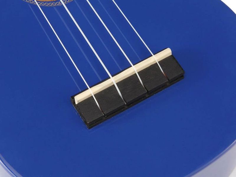 Mahalo Rainbow Series, soprano ukulele pack, blue, with essentials accessory pack