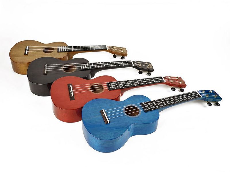 Mahalo Hano Series, concert ukulele, vintage natural, with bag