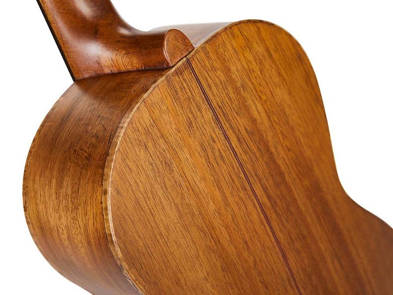 Mahalo Master Series, all solid baritone ukulele, natural, with bag
