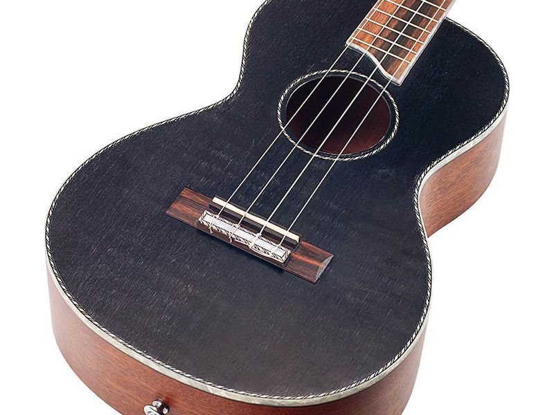 Mahalo Pearl Series, solid top baritone ukulele, black, with bag