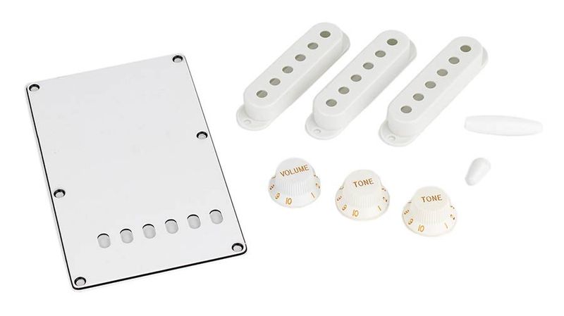Allparts accessory kit for Strat, white, 3-ply backplate