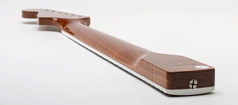 Allparts Select ltd Vintage Deluxe neck for Jazzmaster, AAA+ roasted flamed maple, bound w. block inlays, nitro finish