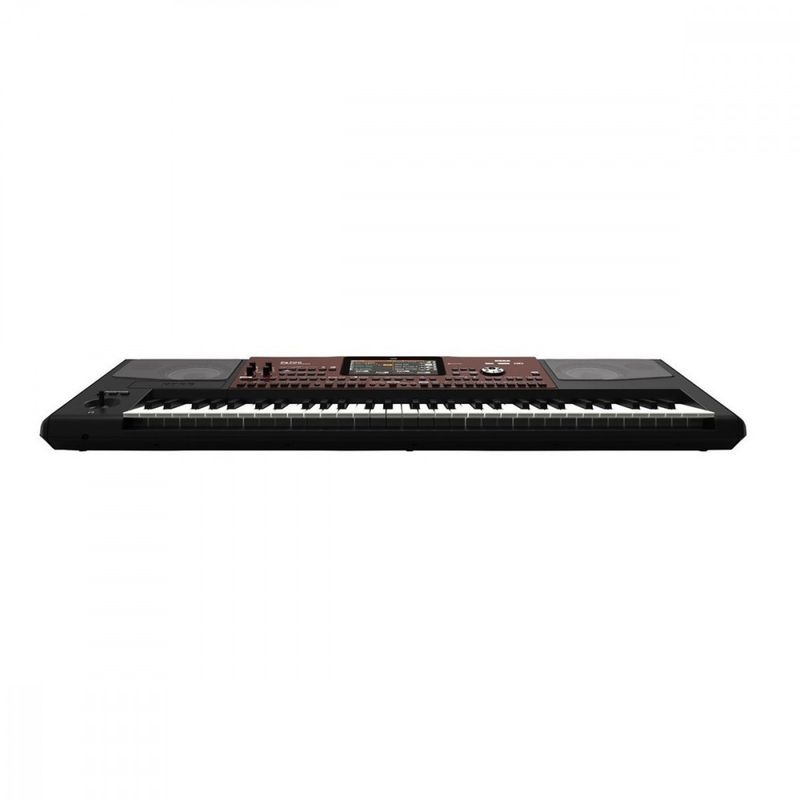 KORG PA700 Arranger Keyboard