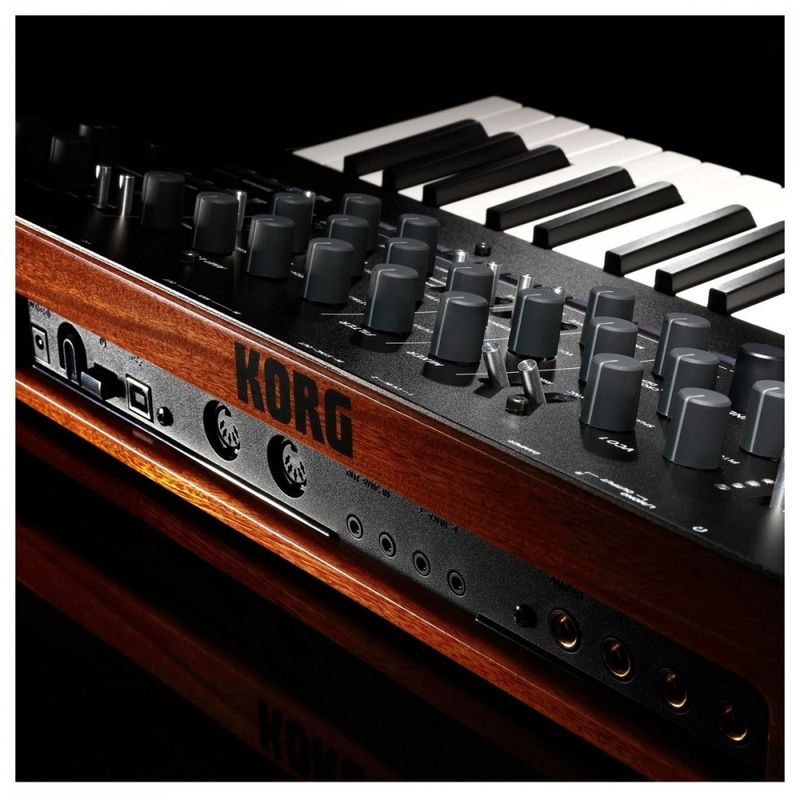 KORG Minilogue-xd Polyphonic Analog Synthesizer