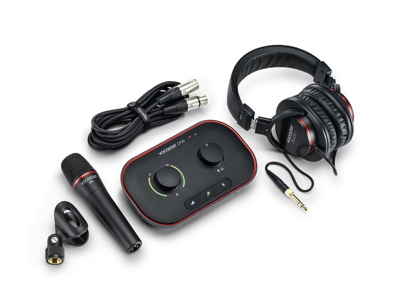 Focusrite Vocaster One Studio | bundle med USB lydkort, mikrofon