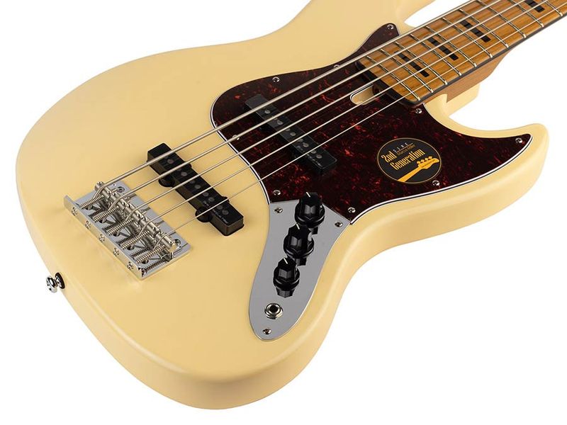 Sire V5 A5/VWH Marcus Miller alder 5-string passive bass guitar vintage white