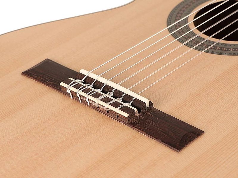 Salvador CS-212 Klassisk Gitar 1/2 Natur